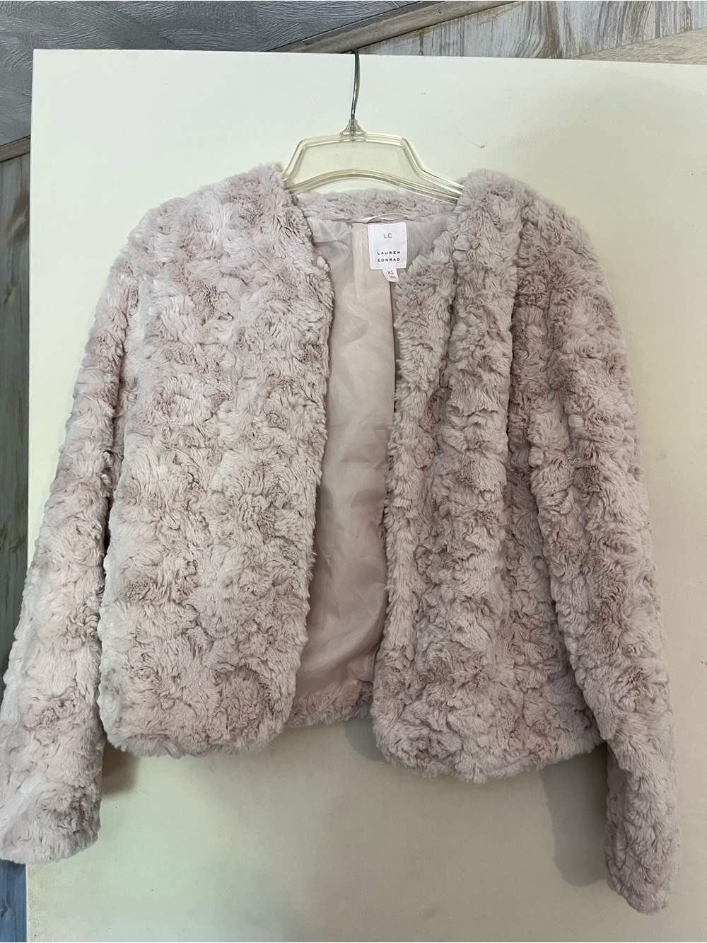 LC Lauren Conrad Light Taupe Plush Faux-Fur Open-Front Jacket